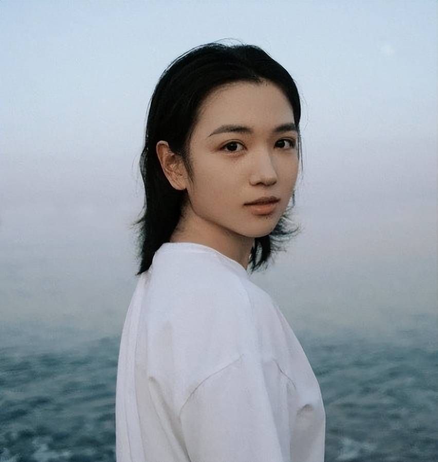 倒数第一进中戏,张萌捧了9年还没红,阿念竟是沾了檀健次的光? 倒数第一进中戏,张萌捧了9年还没红,阿念竟是沾了檀健次的光?