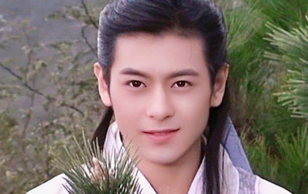20年后，再看着几位男星，有人胖若两人，而有人依旧颜值在线