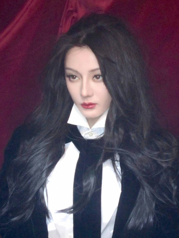 迪丽热巴复古名媛造型尽显女王气质 迪丽热巴复古名媛造型尽显女王气质