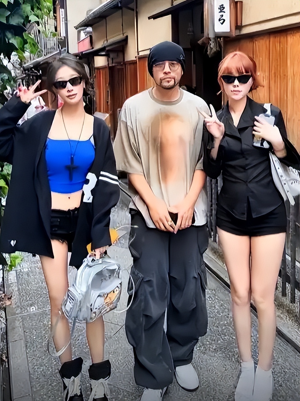 钱再多有什么用!46岁周杰伦现状曝光!病情严重到走路需要人搀扶 钱再多有什么用!46岁周杰伦现状曝光!病情严重到走路需要人搀扶