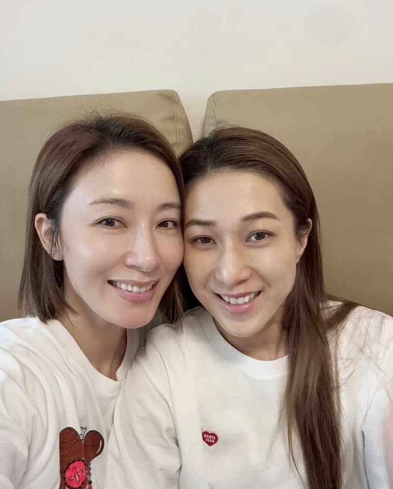 TVB昔日经典荧幕cp罕合体!女方晒亲密合照,男方竟被错认成林峯 TVB昔日经典荧幕cp罕合体!女方晒亲密合照,男方竟被错认成林峯