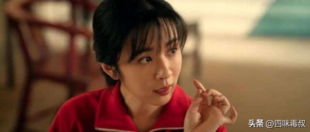 被大女主「骗」进来后，才发现真正的主角另有其人